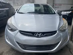 Hyundai Elantra Limited 2012 Silver