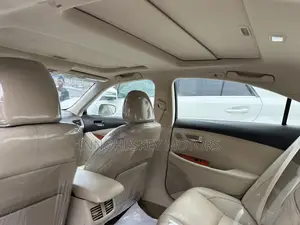 Lexus ES 350 2011 White