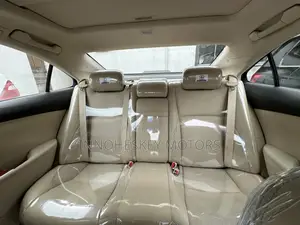 Lexus ES 350 2011 White