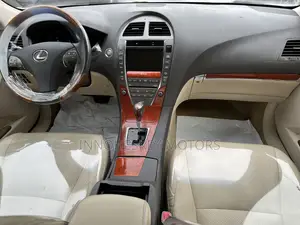 Lexus ES 350 2011 White