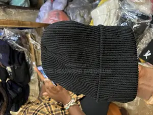 Plain Winter Cap.