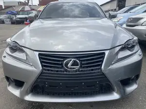 Lexus IS 250 2014 Gold