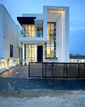 5bdrm Duplex in Lekki for sale
