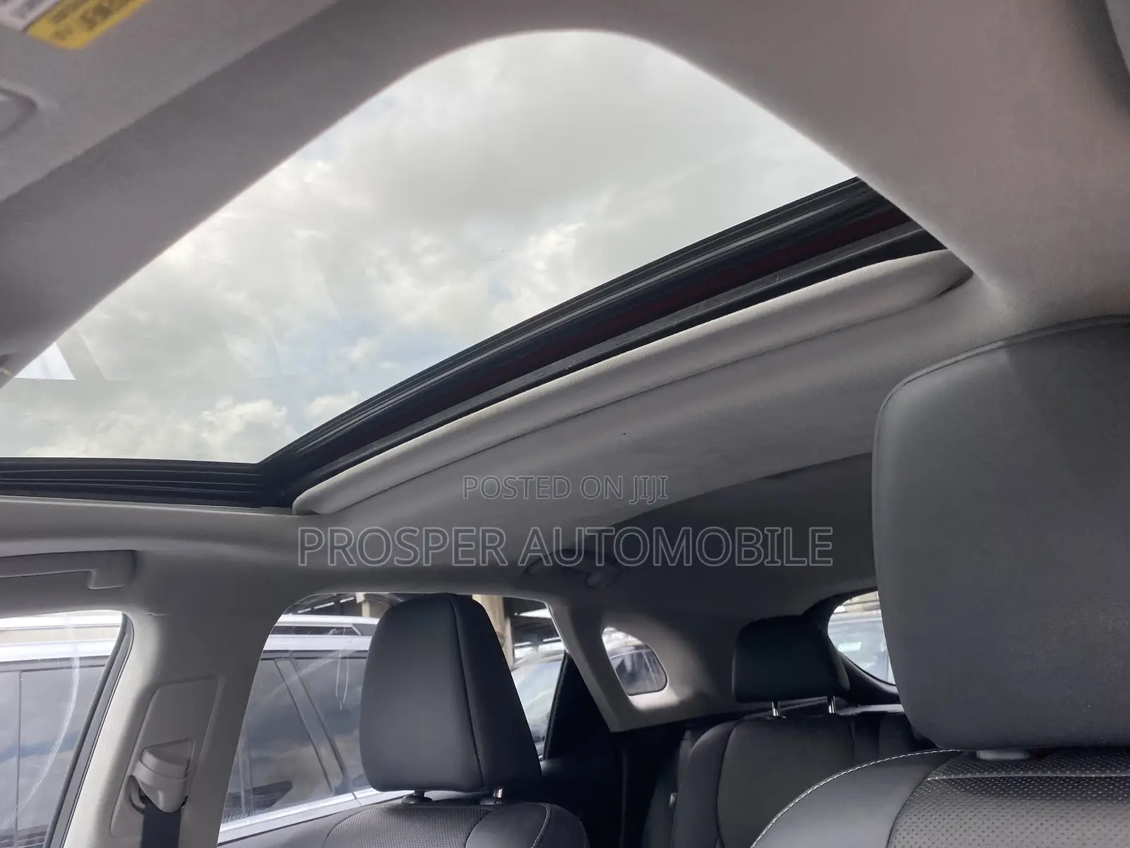 Lexus RX 2022 Red