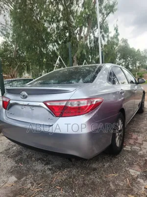 Toyota Camry LE 4dr Sedan (2.5L 4cyl 6A) 2016 Silver
