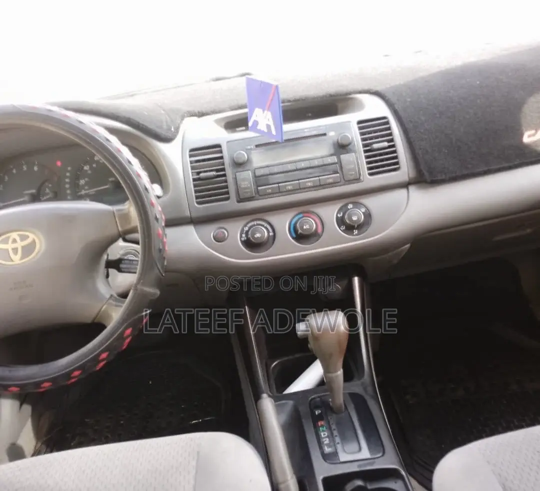 Toyota Camry 2004 Blue
