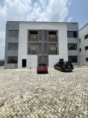 5bdrm Townhouse/Terrace in Life Camp for sale