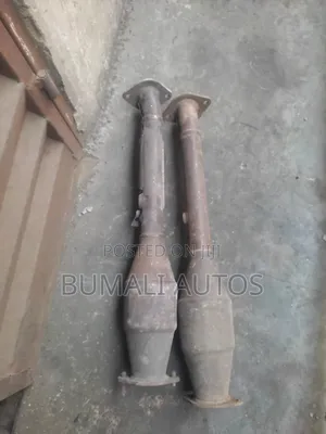 Center Catalyst for Nissan Pathfinder 2005-2010 Model