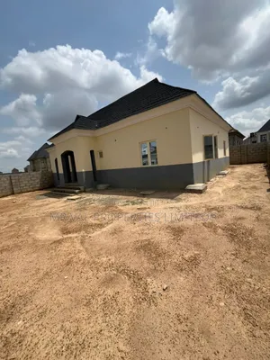 Photo - 3bdrm Bungalow in Lugbe District for sale