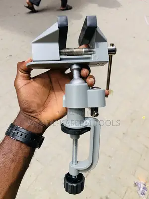 Aluminum Universal Table Vice 3”