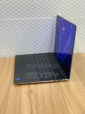 Laptop Dell XPS 15 9510 16GB Intel Core I7 SSD 1T
