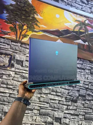 Laptop Dell Allienware M18 R1 16GB Intel Core i7 SSD 1T