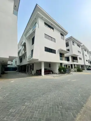 4bdrm Duplex in Ikoyi for rent