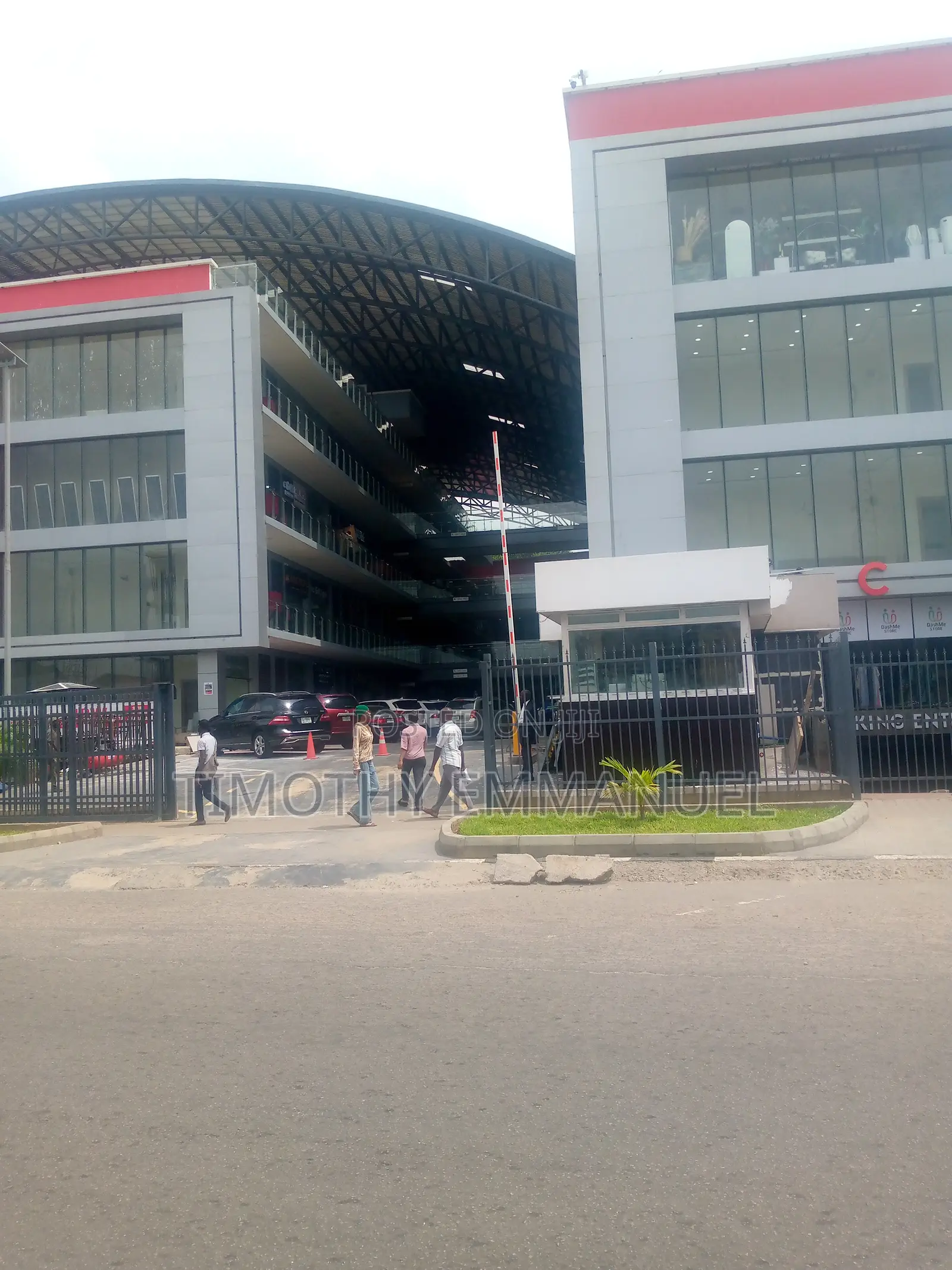 Shopping Mall 40 Square Meters for Rent