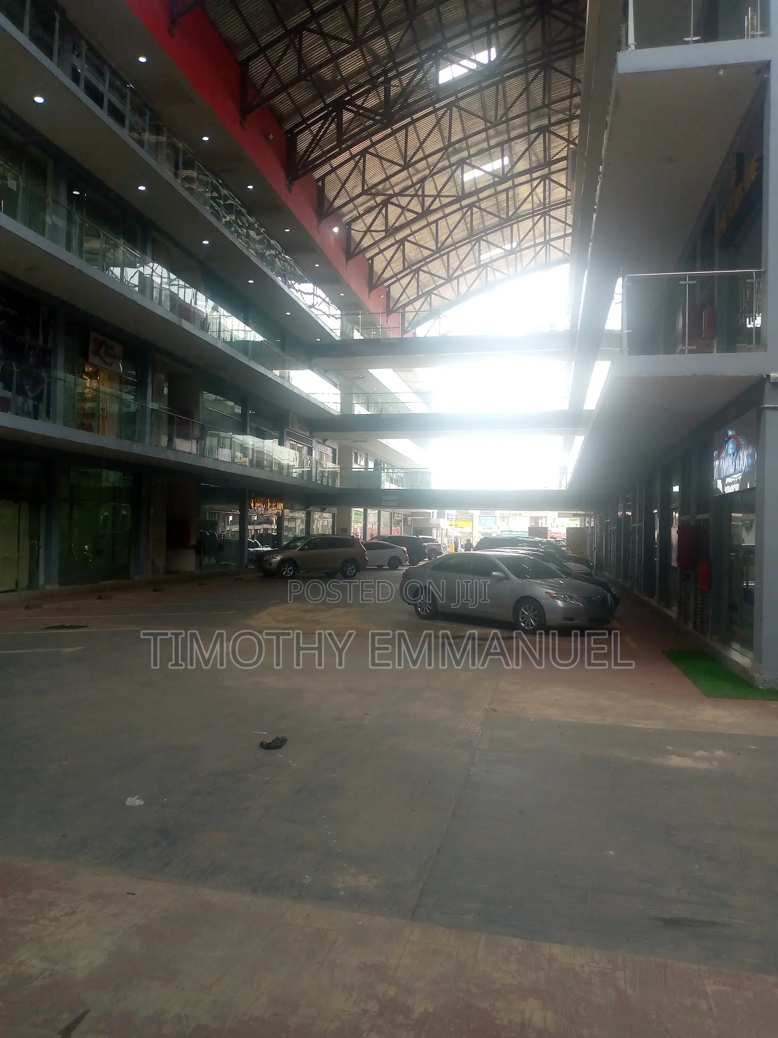 Shopping Mall 40 Square Meters for Rent