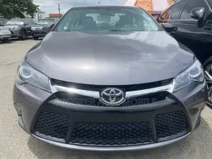 Toyota Camry XSE 4dr Sedan (2.5L 4cyl 6A) 2015 Gray