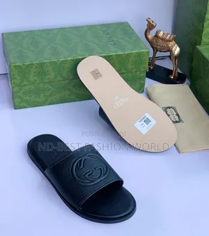 Gucci Slides Leather Slippers