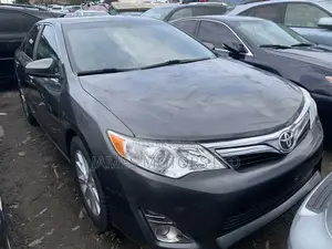 Toyota Camry 2013 Gray