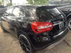 Mercedes-Benz GLA 250 2018 Black