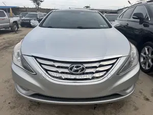 Hyundai Sonata Limited 2.0T w/17" Wheels (2.0L 4cyl 6A) 2011 Blue