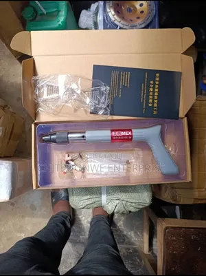 Hand Nail Gun Shooting Machine