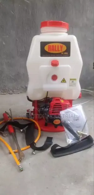 Agricultural Power Spraying Machine