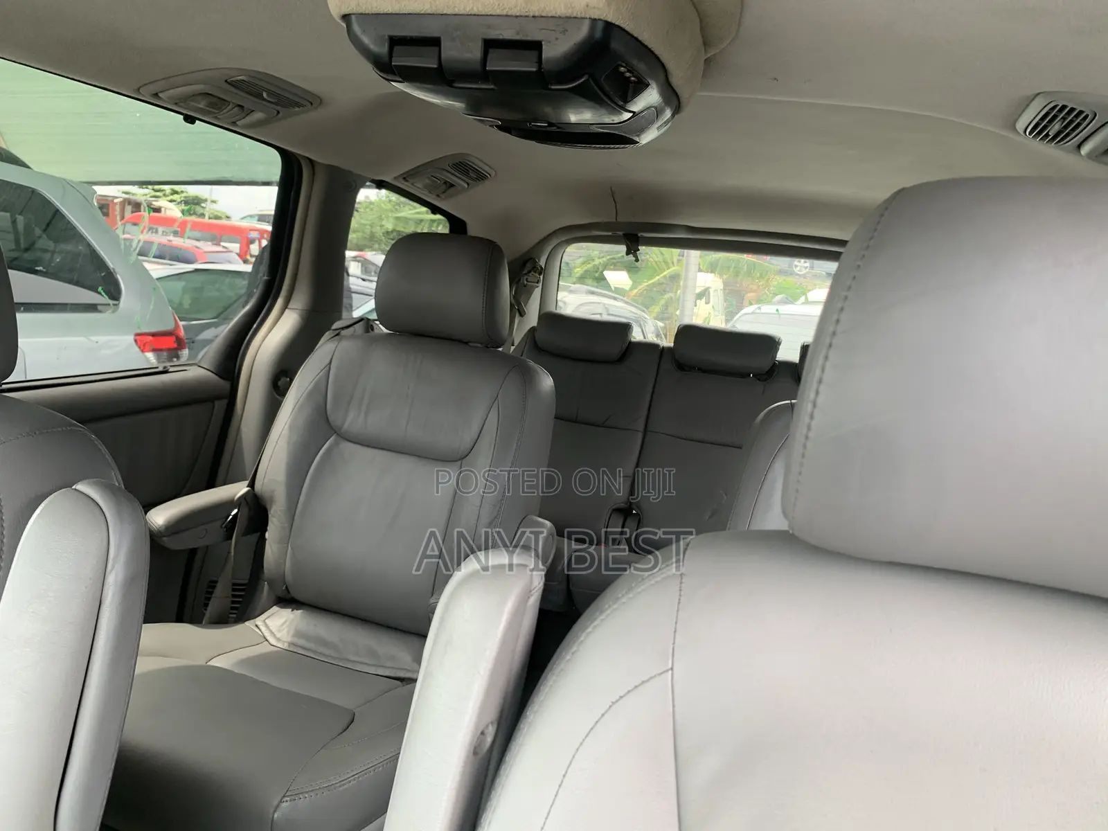 Toyota Sienna 2005 Silver