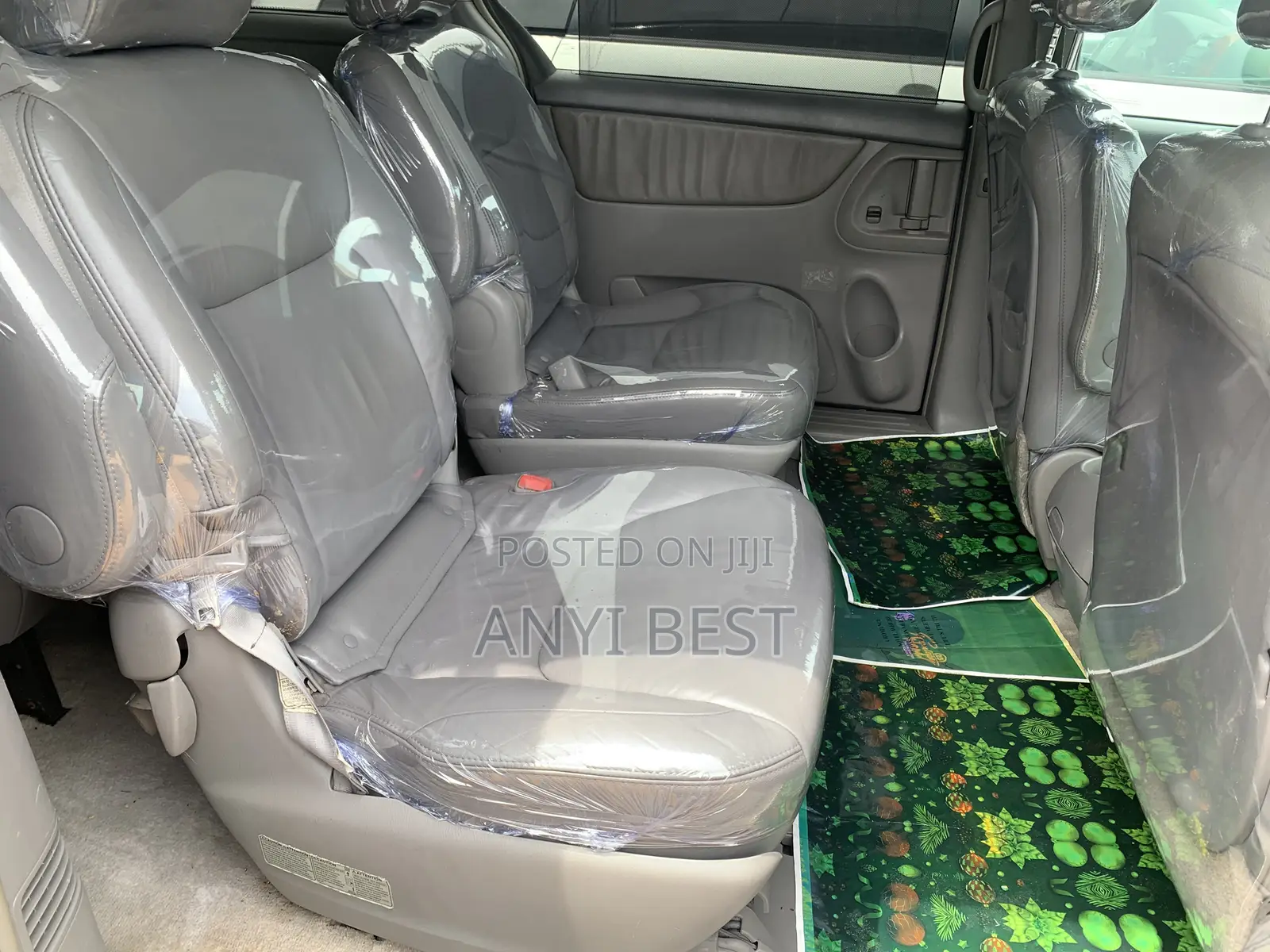 Toyota Sienna 2005 Silver