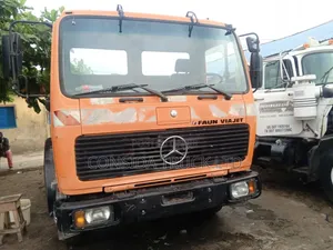 Mercedes Benz Actros Orange 1998