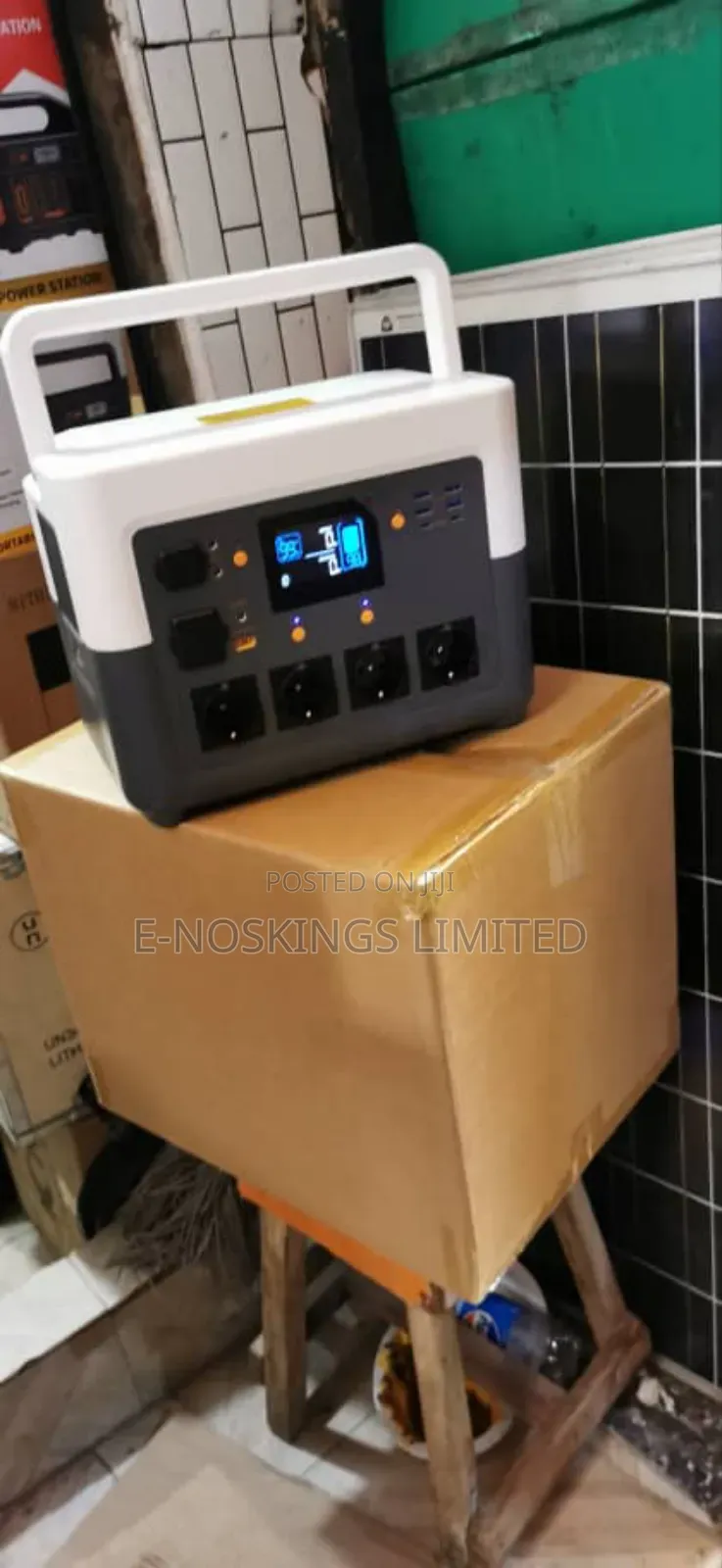 1500watts Solar Generator With 320watts Solar Panel 1pcs