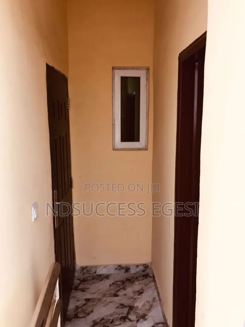 1bdrm Block of Flats in Sangotedo for sale