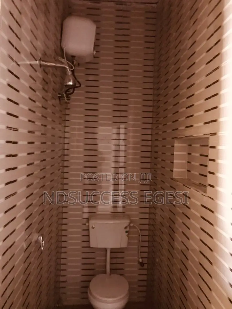 1bdrm Block of Flats in Sangotedo for sale