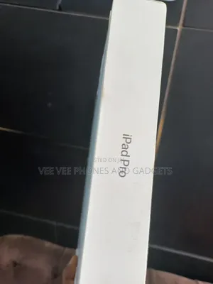 New Apple iPad Pro 256 GB Black