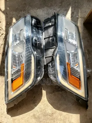 Ford Explora 2017 Headlamp