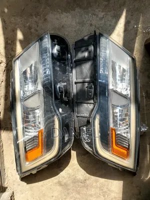 Ford Explora 2017 Headlamp
