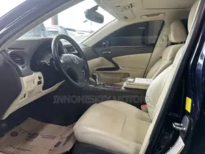 Lexus IS 250 2010 Blue