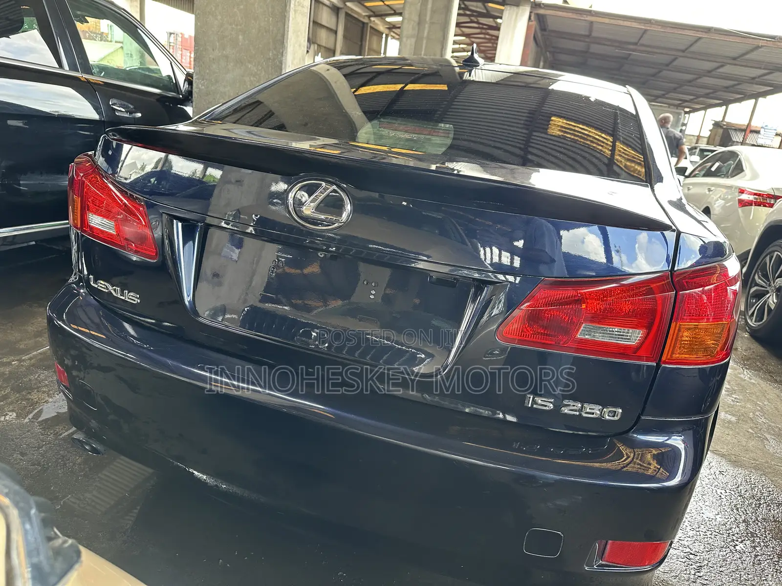 Lexus IS 250 2010 Blue