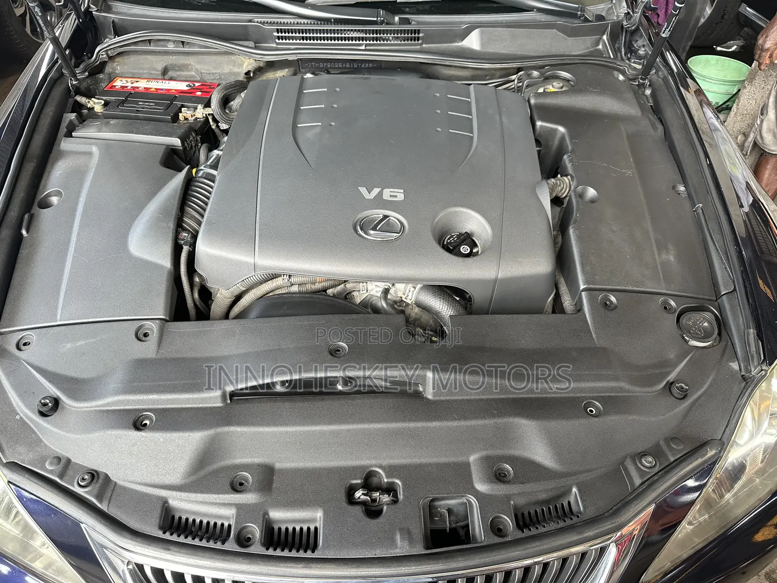 Lexus IS 250 2010 Blue