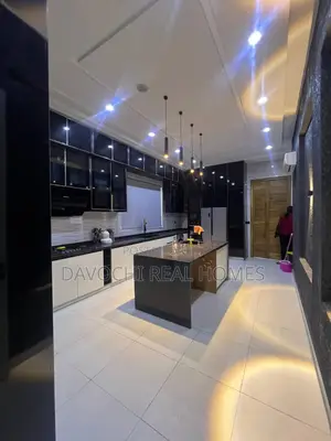 Furnished 5bdrm Duplex in Ikota for rent