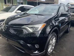 Toyota RAV4 Limited 4dr SUV AWD (2.5L 4cyl 6A) 2018 Black