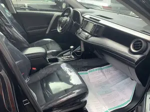 Toyota RAV4 Limited 4dr SUV AWD (2.5L 4cyl 6A) 2018 Black