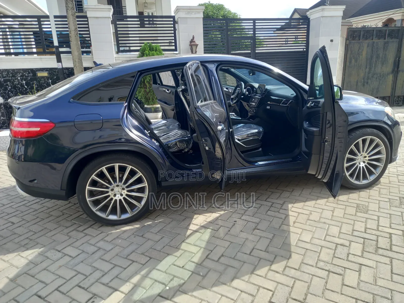 Mercedes-Benz GLE-Class 2018 Blue