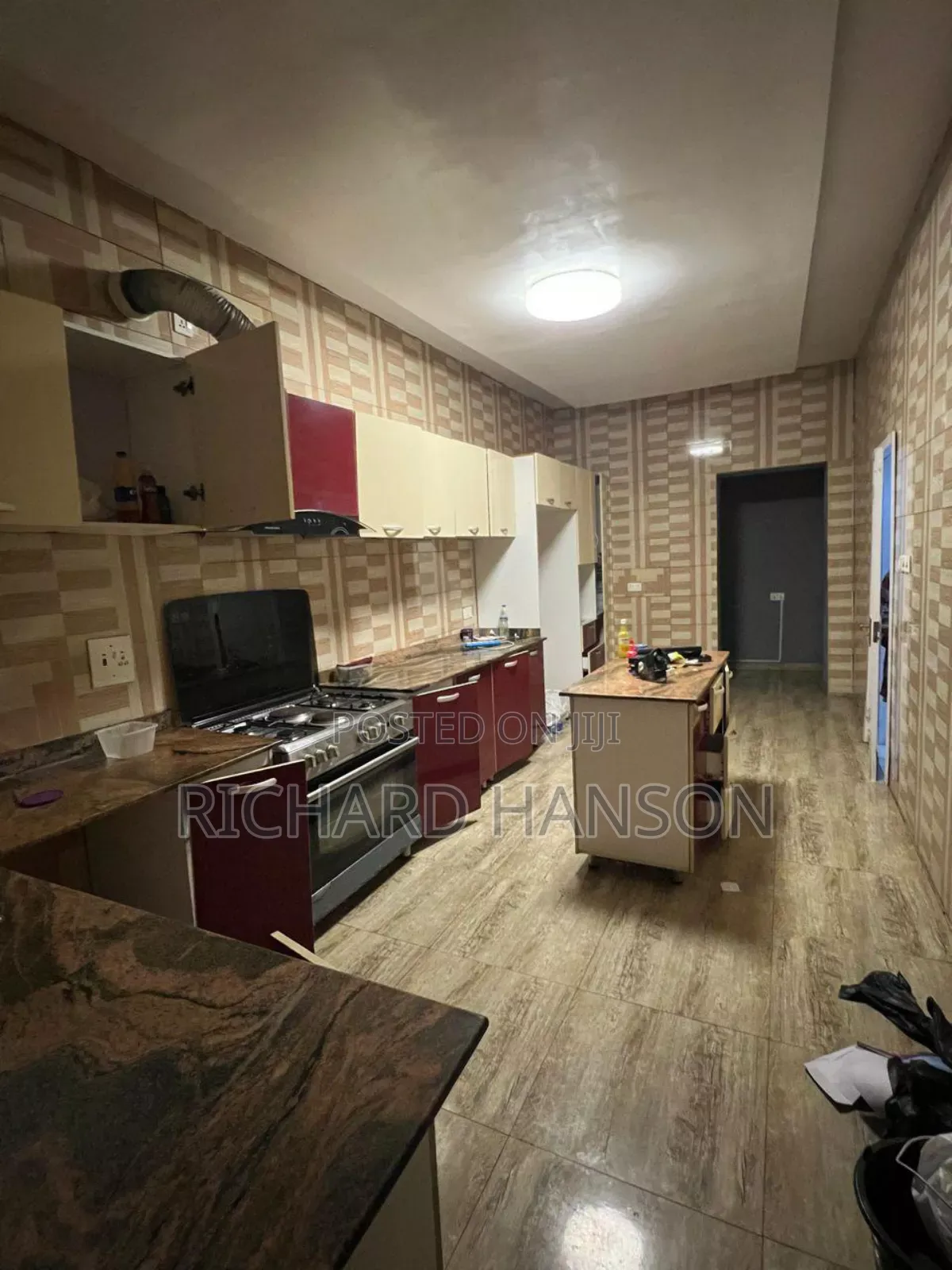 Mini Flat in Roxbury Estate, Ikota for rent