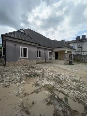 Photo - 4bdrm Bungalow in Port-Harcourt for sale