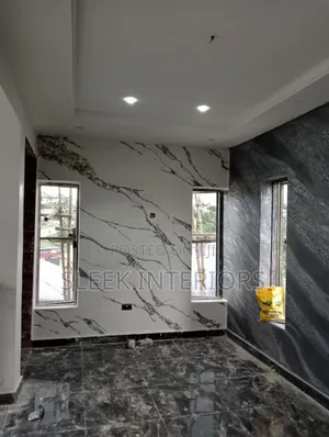 Photo - Marble Effect Stucco Painting