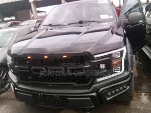 Ford F-150 XL 4dr SuperCab 4WD 8 ft. LB (5.0L 8cyl 6A) 2015 Black