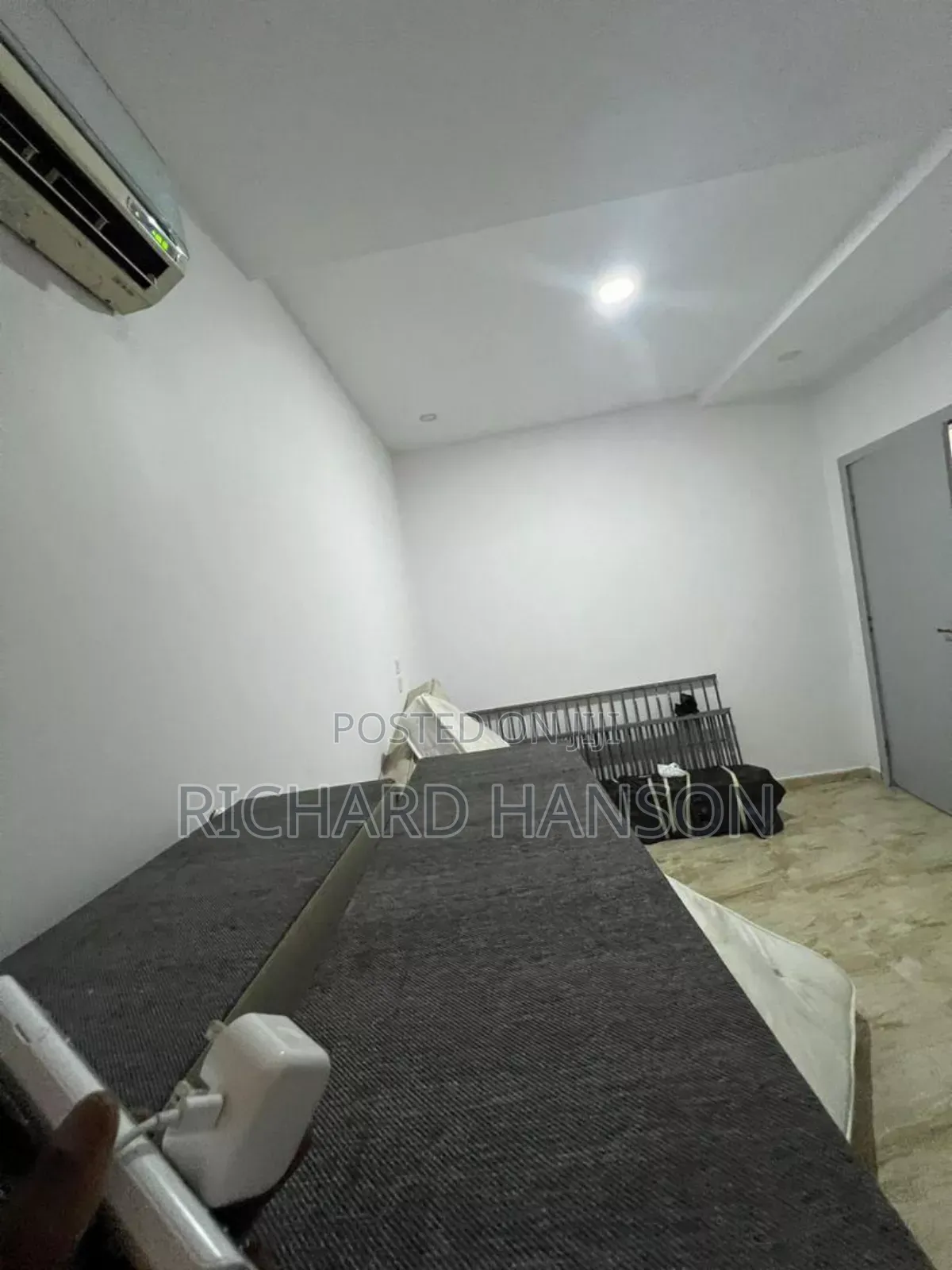 Mini Flat in Roxbury Estate, Ikota for rent