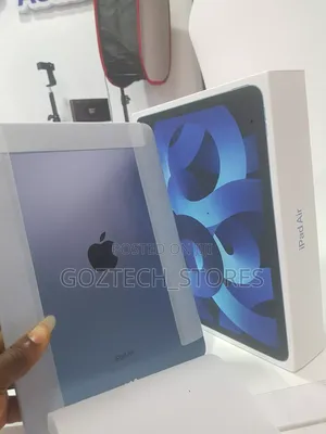 New Apple iPad Air 64 GB Blue