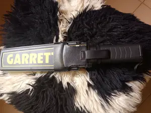 Garrett Super Scanner V– Handheld Body Detector for Security