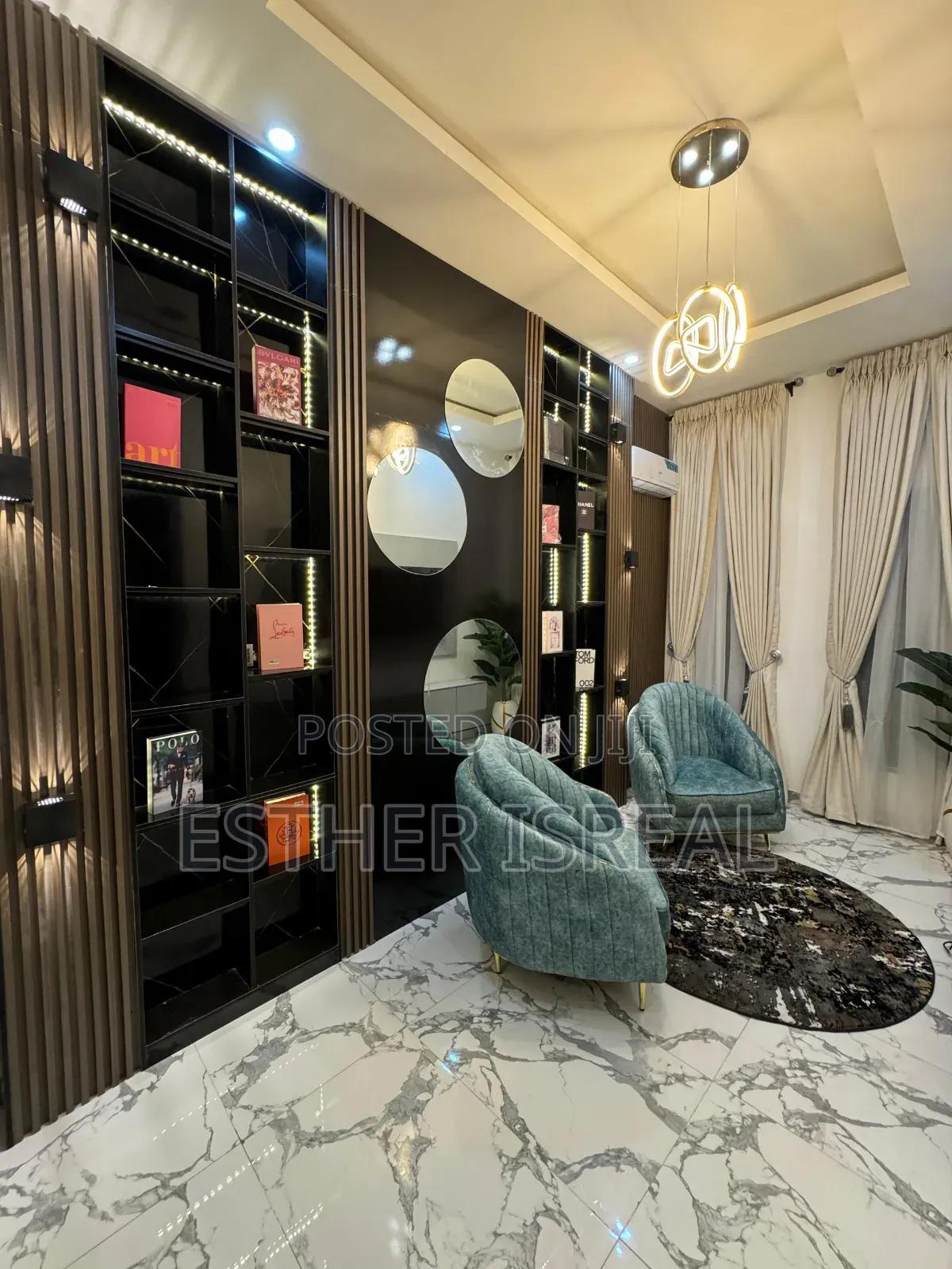 Self Compound 4 Bedroom Orchid